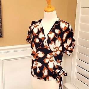 Veronica M  Floral Blouse Size M